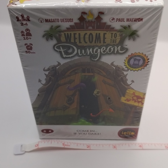 Welcome to the Dungeon Push-Your-Luck Board Game Card Game NEW SEALED - Picture 10 of 12